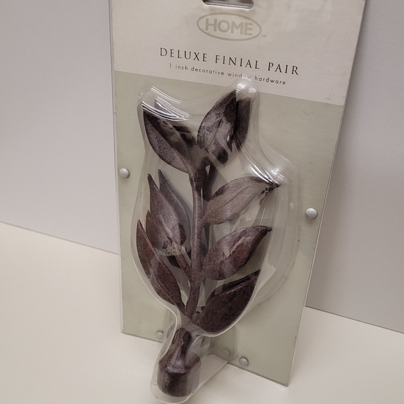 Other - NWOT HOME Curtain Rod Finials